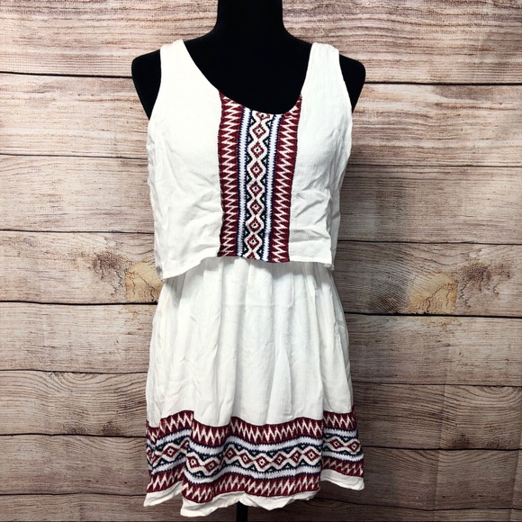 Forever 21 Embroidered Gauze Layered Dress - Picture 2 of 6